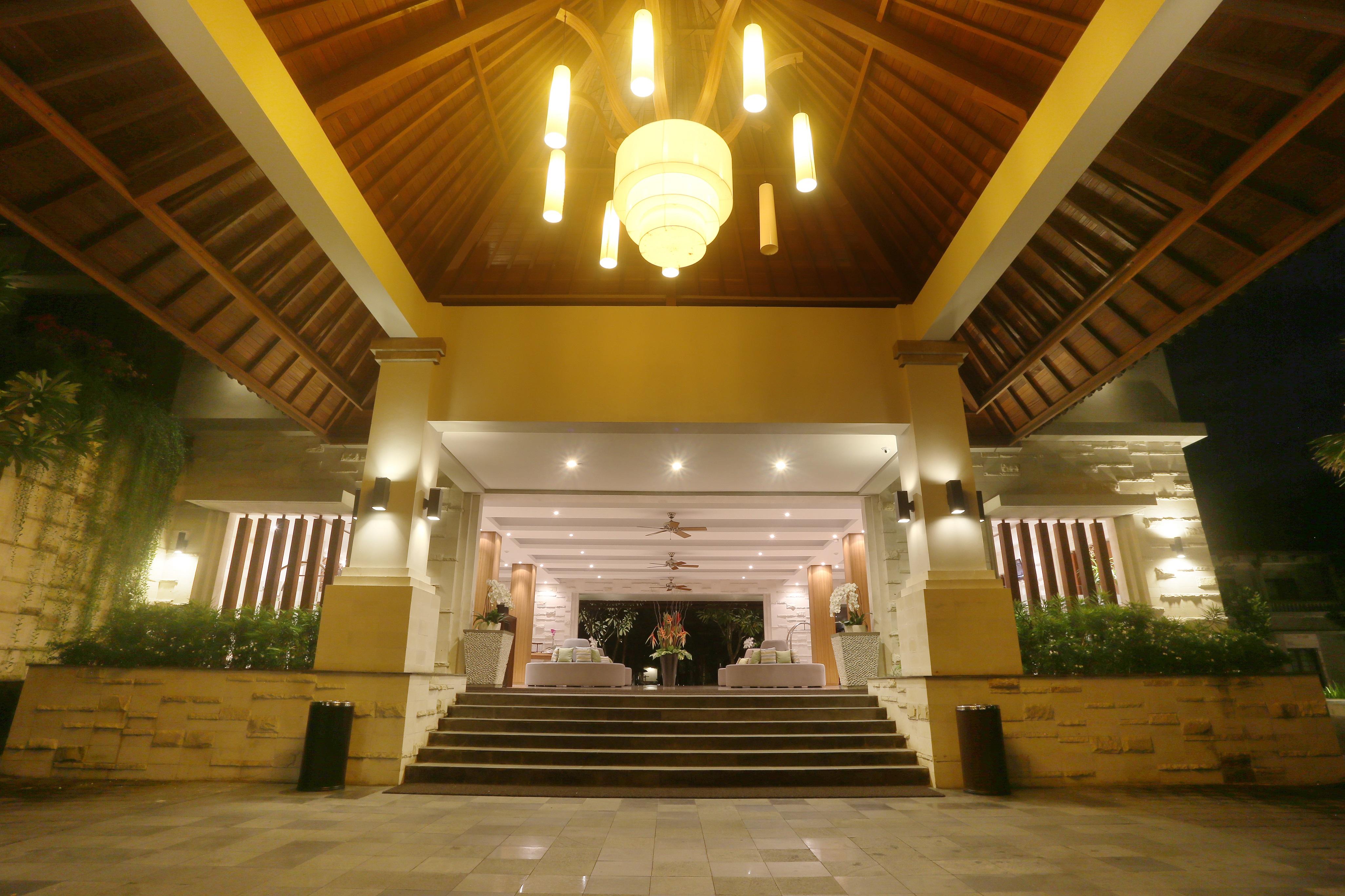 Grand Whiz Bali Hotel 4*