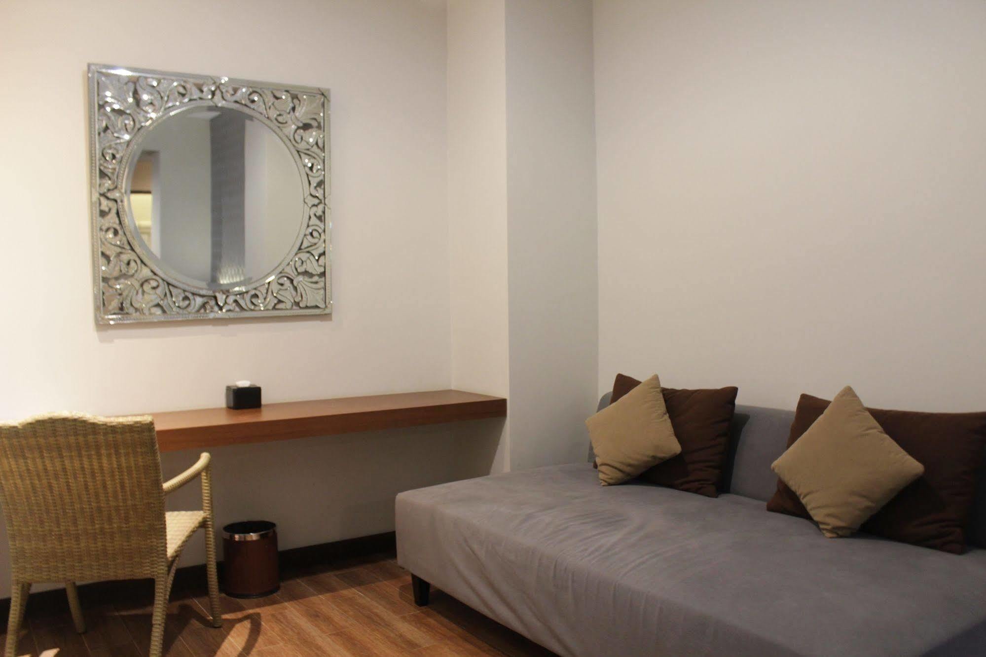 Grand Whiz Bali Hotel Nusa Dua (Bali)