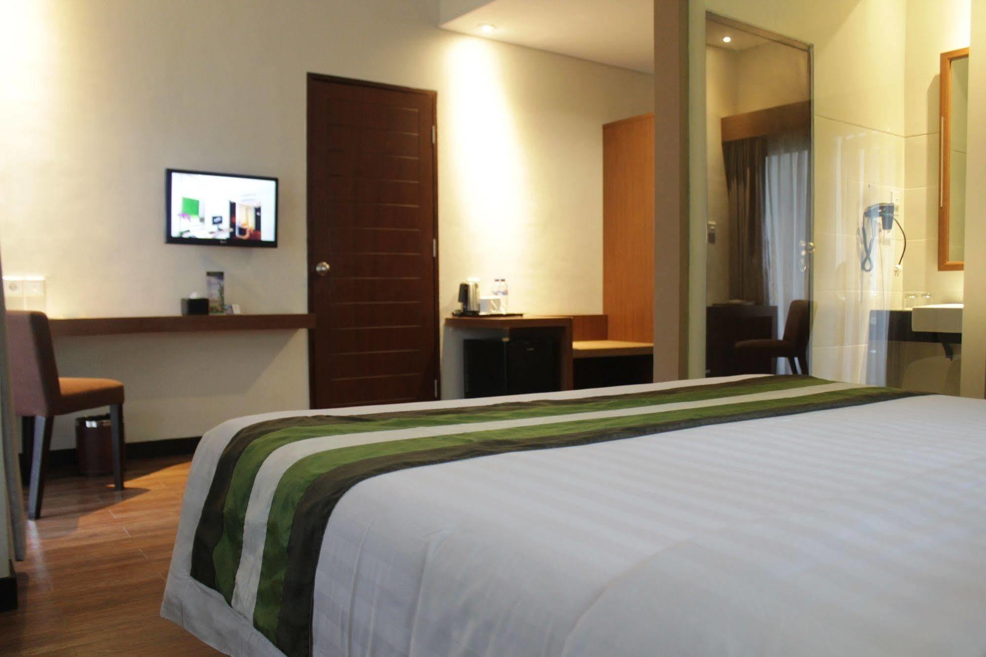 Hotel Grand Whiz Bali Nusa Dua (Bali)