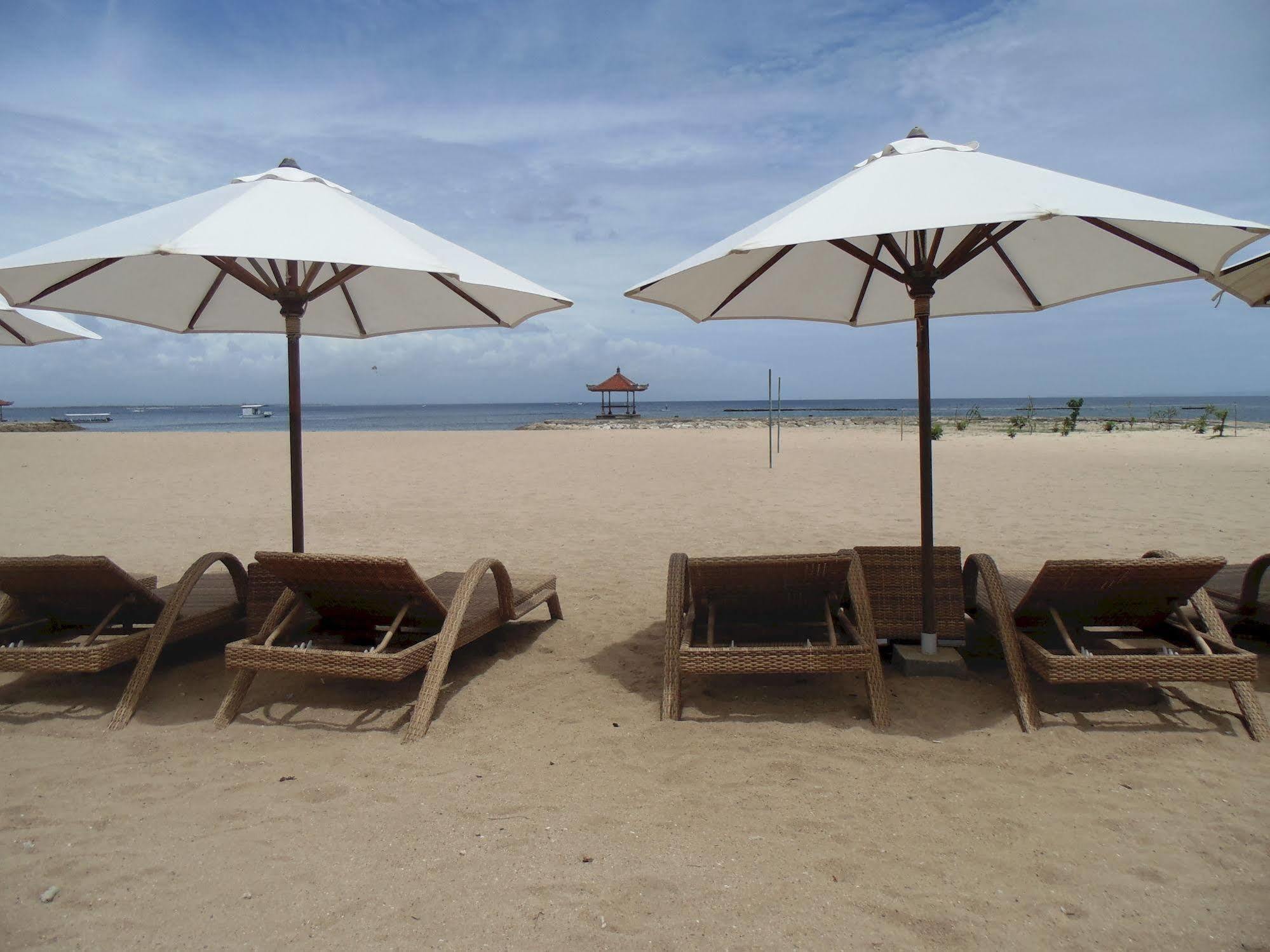 Grand Whiz Bali 4*