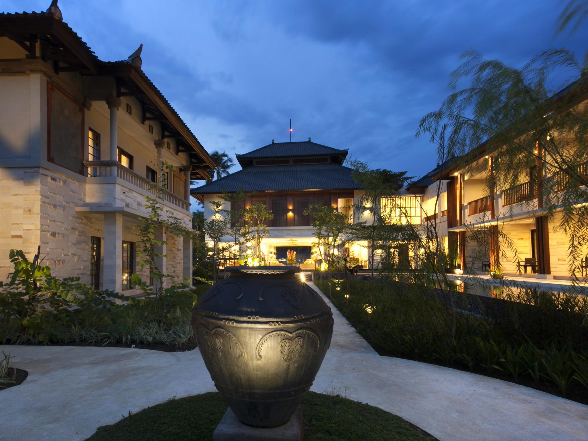 Grand Whiz Bali 4*